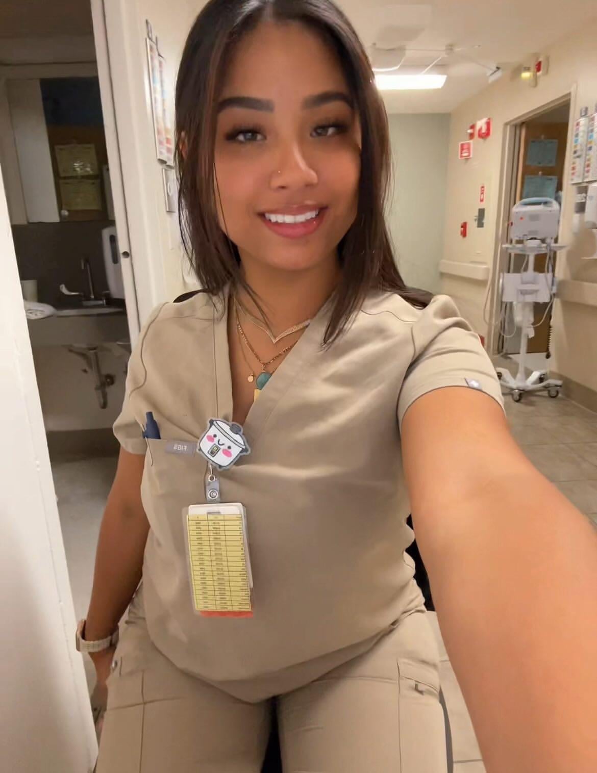 Would you let this ABG take care of you? - Image 2