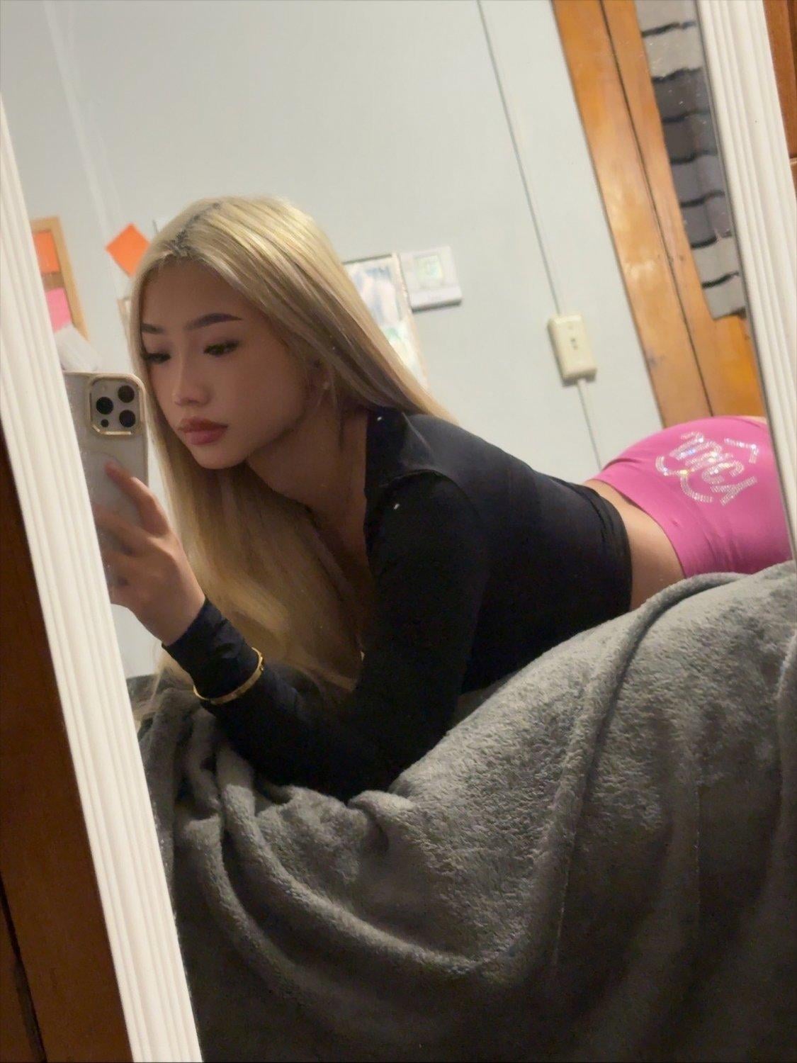 hot blonde haired abg - Image 2