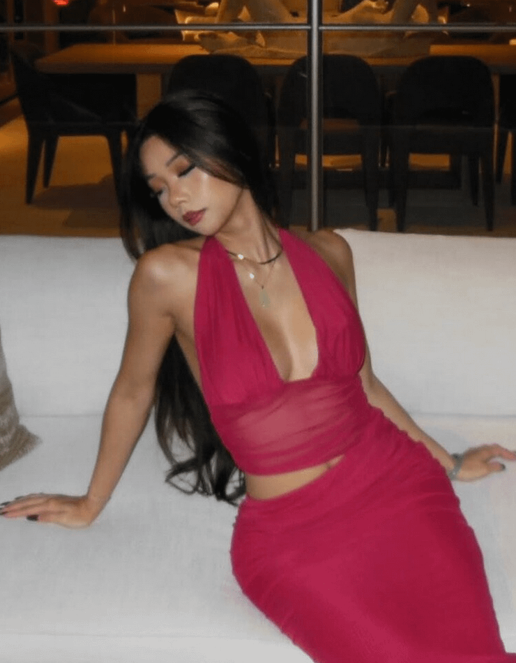 she loves teasing - Image 2
