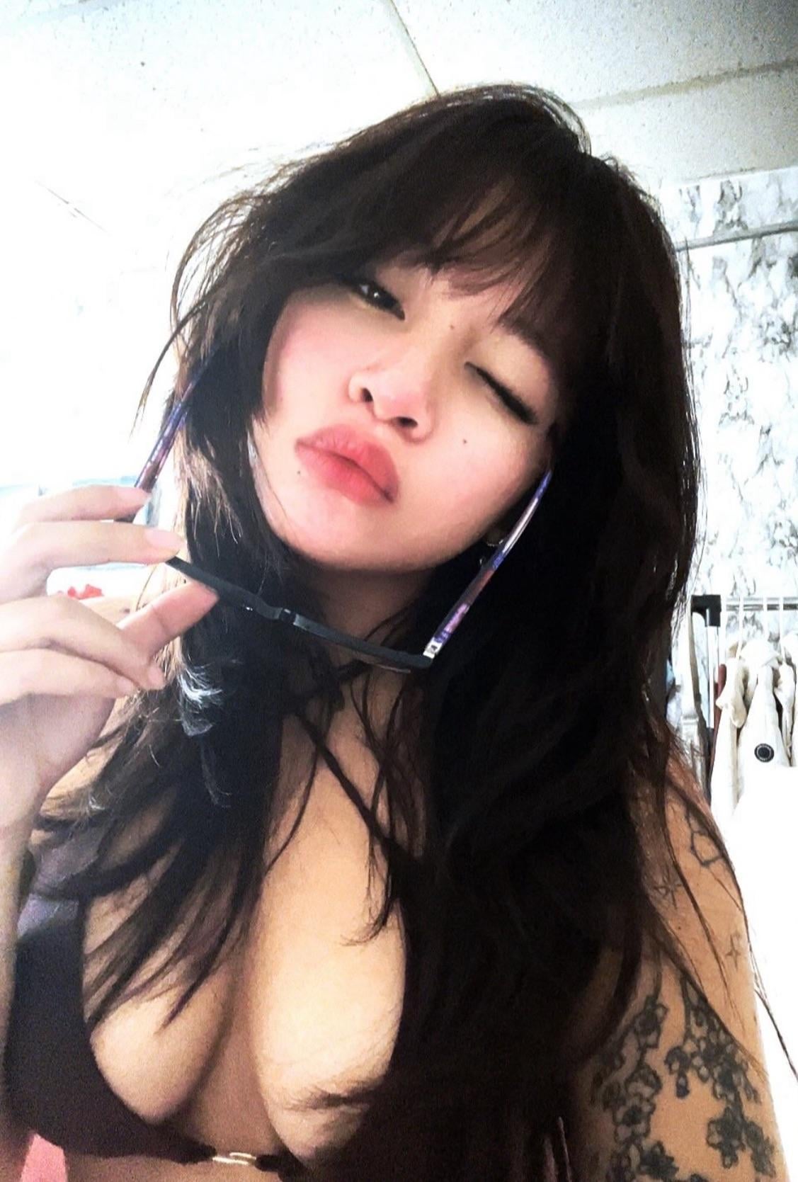 Slutty ABG - Image 2