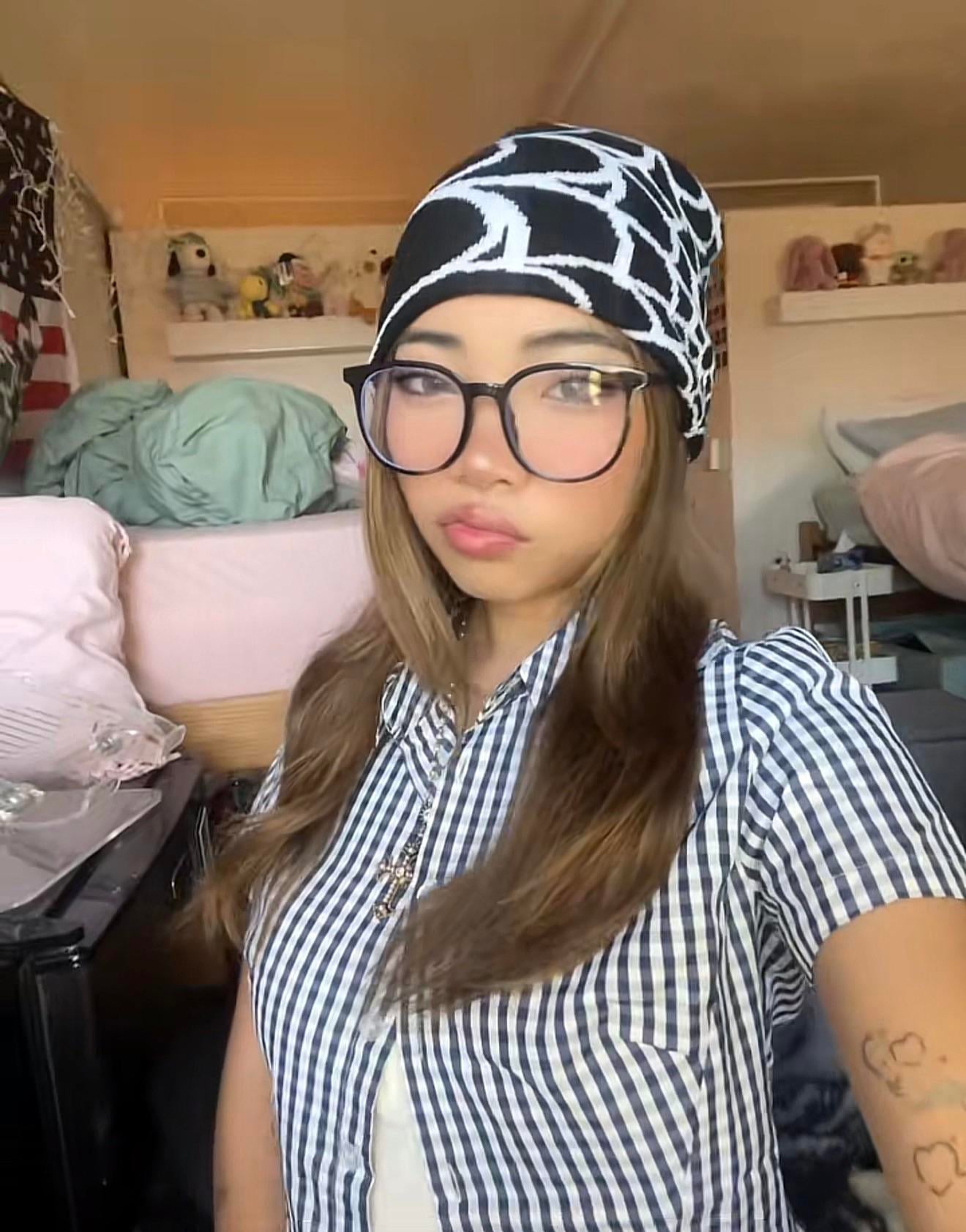 pick ur fav abg slut. wyd? - Image 2