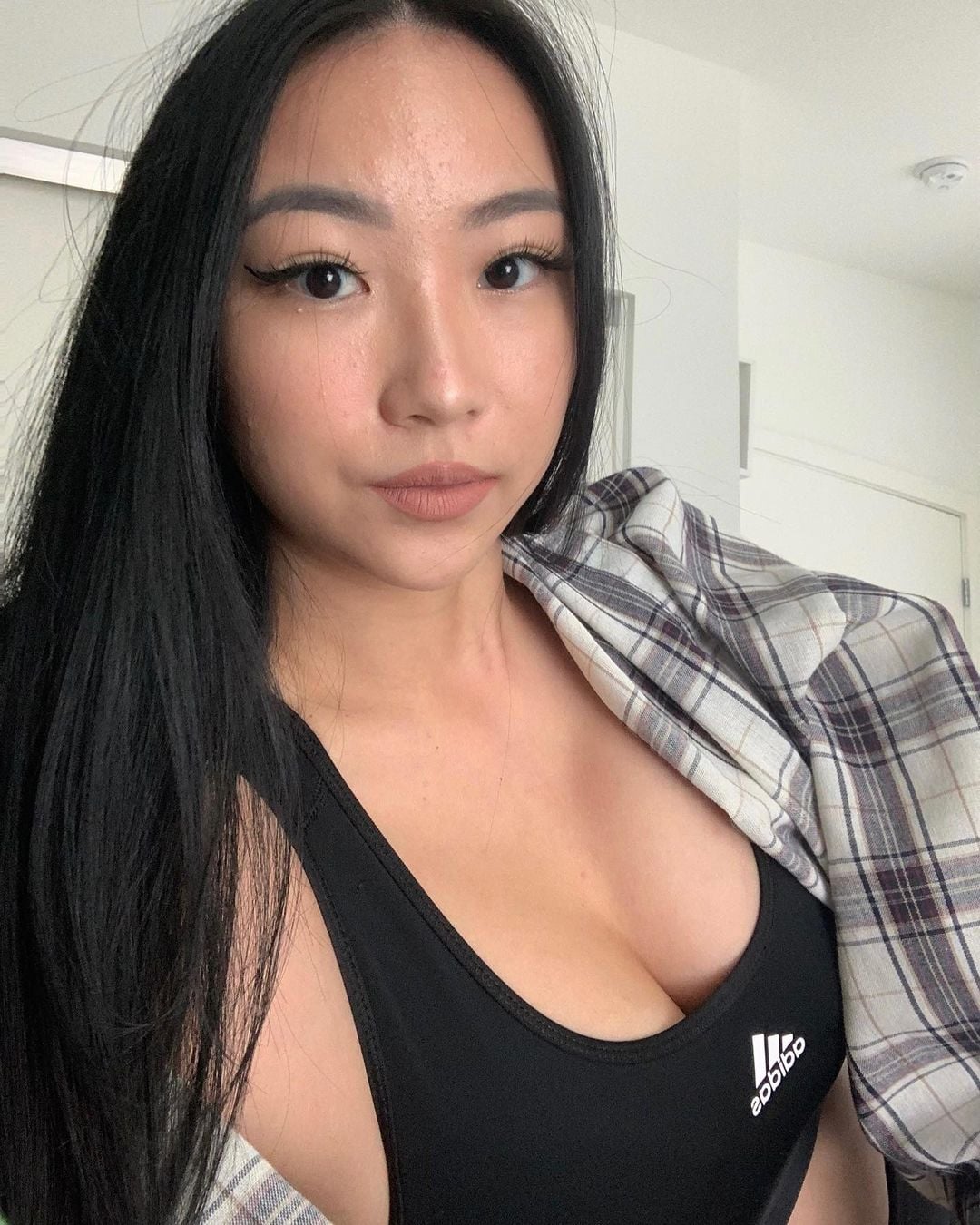 hot - Preview