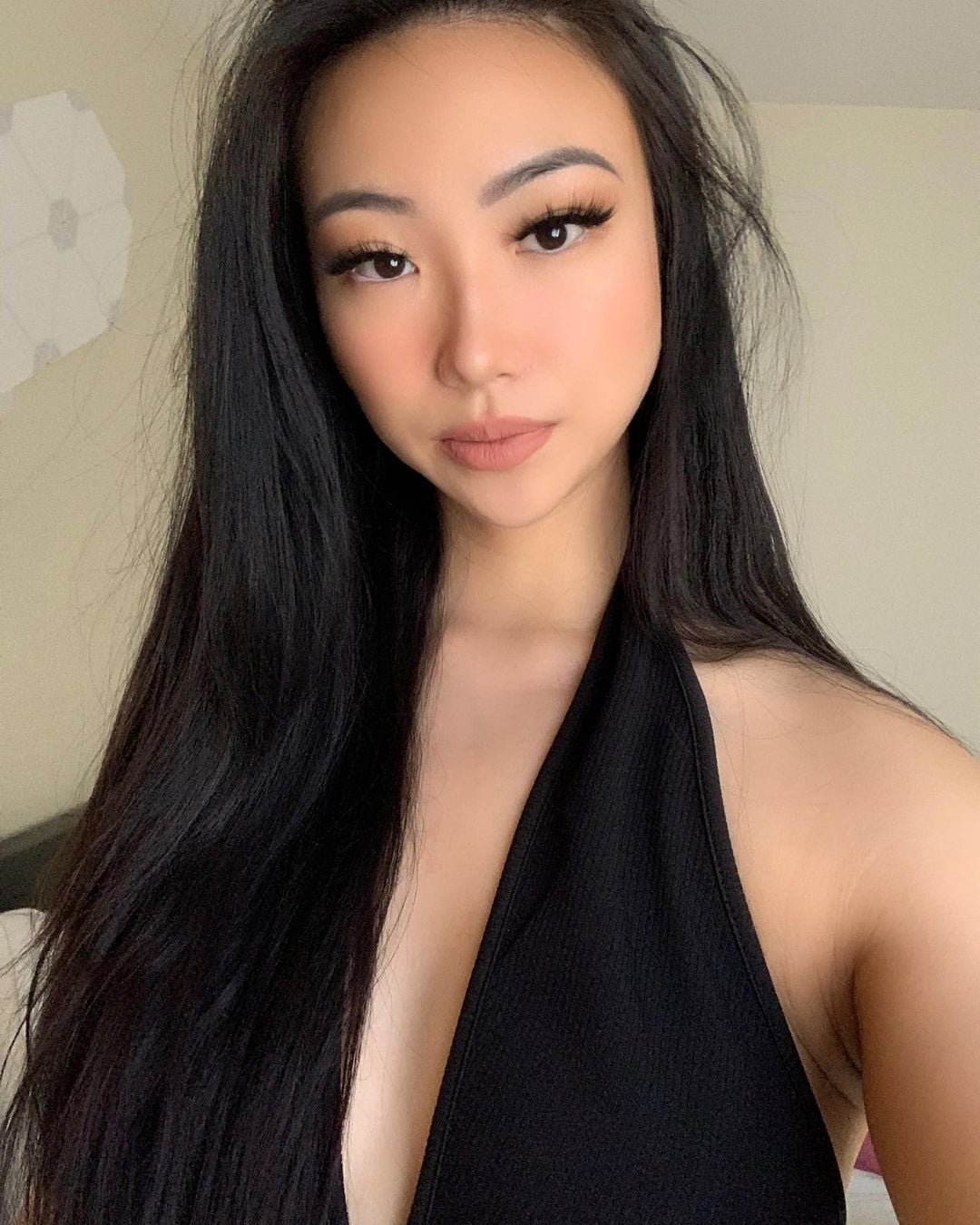 hot - Image 1