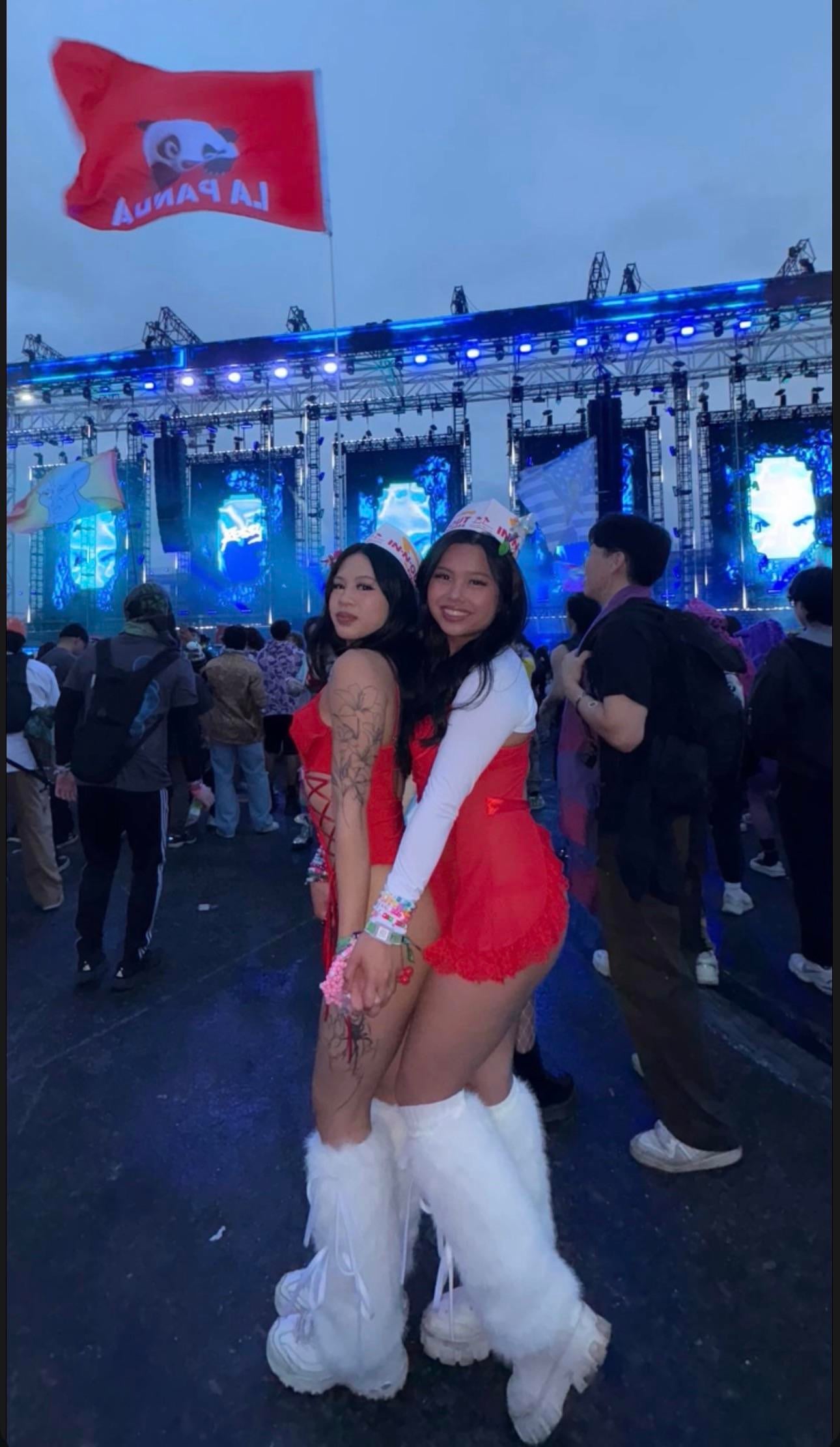 ABG rave duo - Image 2