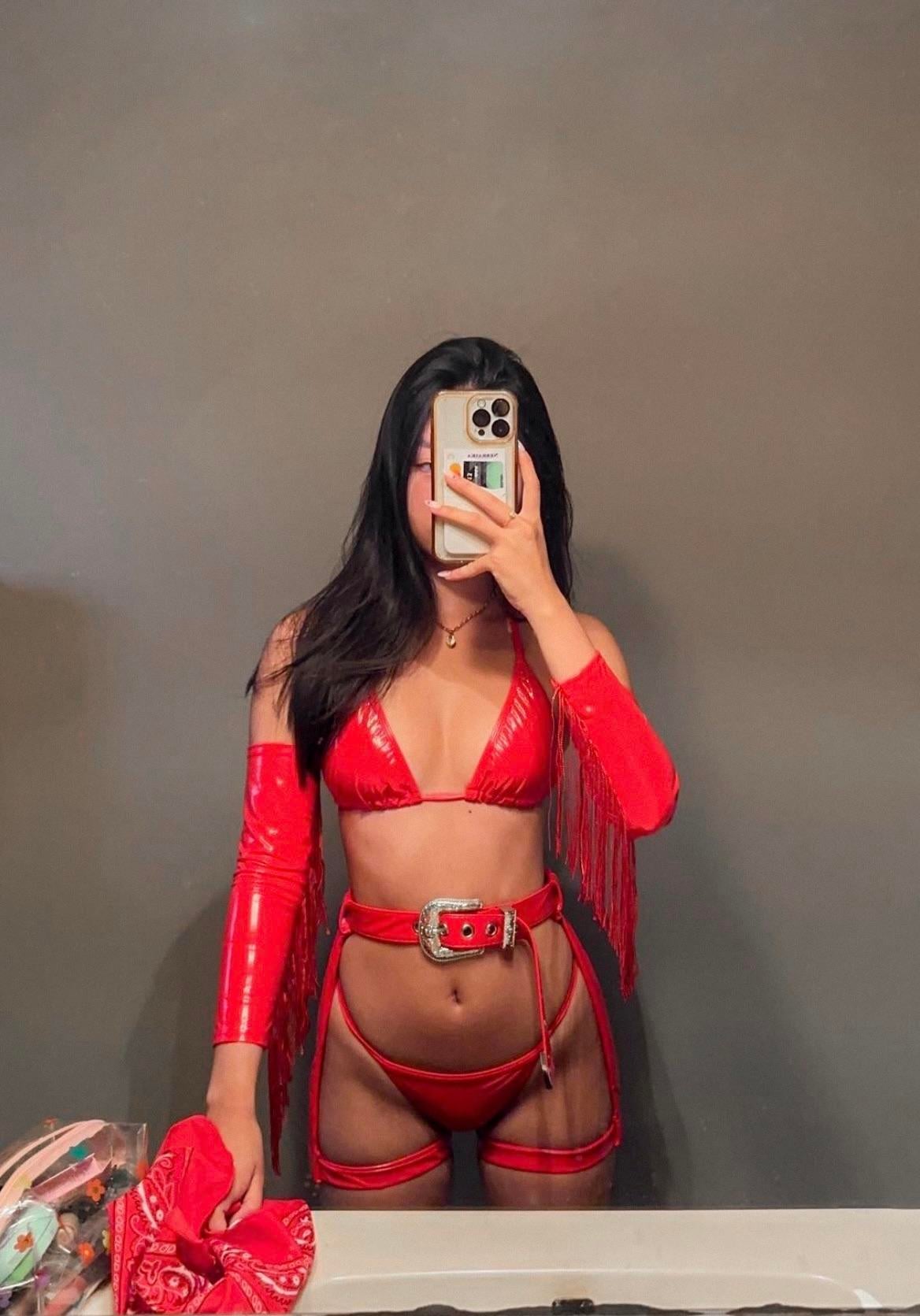 thoughts on this college girl? - Preview