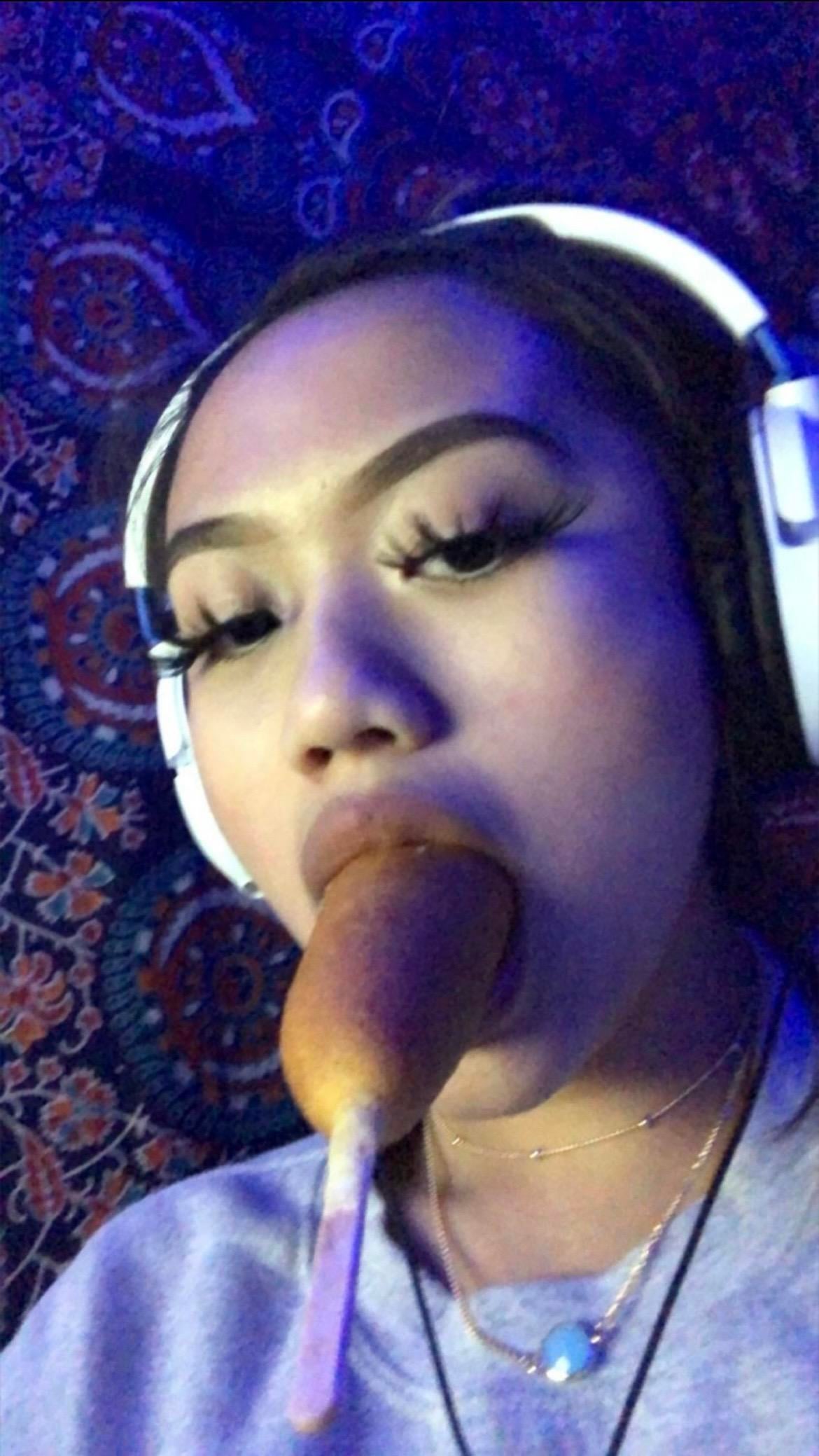 filipina baddie - Preview